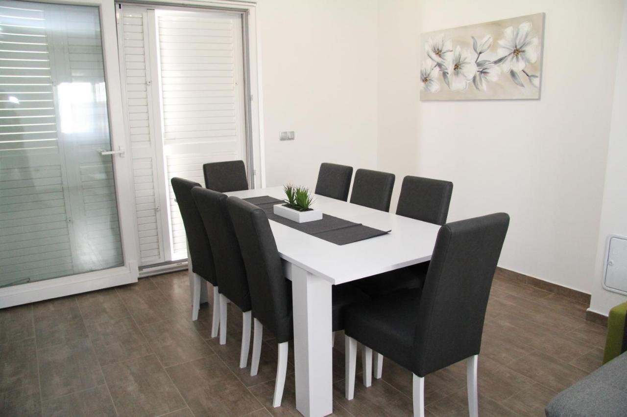 Apartman Ivana Biograd Na Moru Luaran gambar
