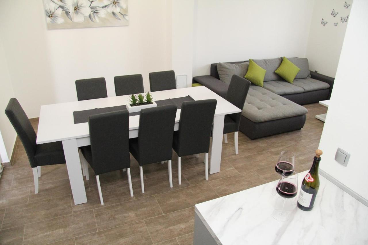 Apartman Ivana Biograd Na Moru Luaran gambar